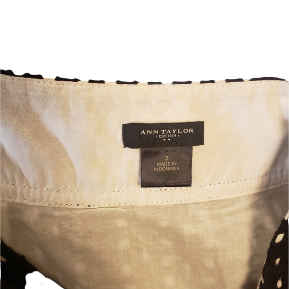 Anne Taylor Black and White Lace Size 2 Skirt - Picture 3 of 3